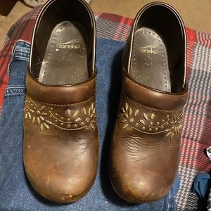 Dansko nursing clogs